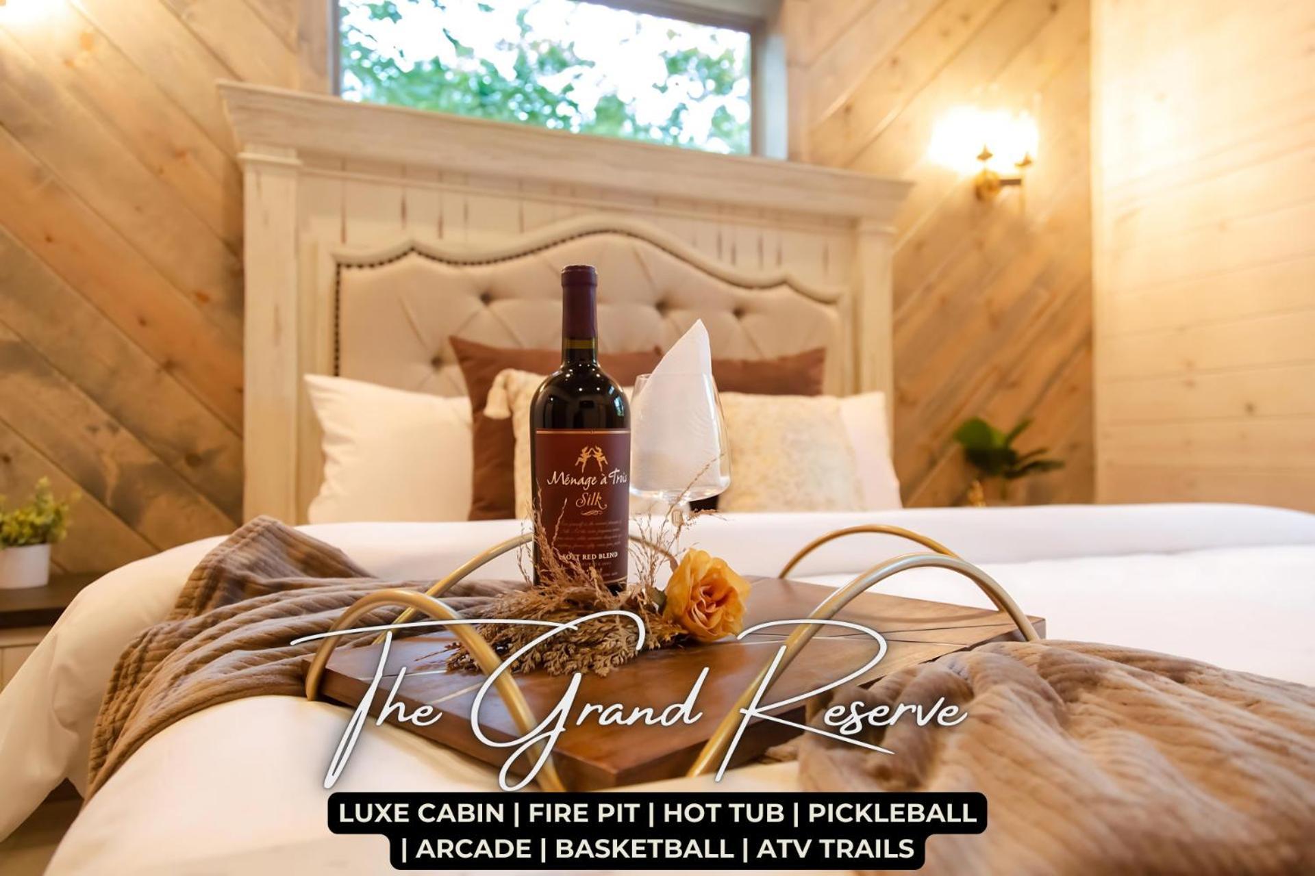 Lux,hot Tub,atv,hiking,pickleball,firepit,arcade Hébergement de vacances